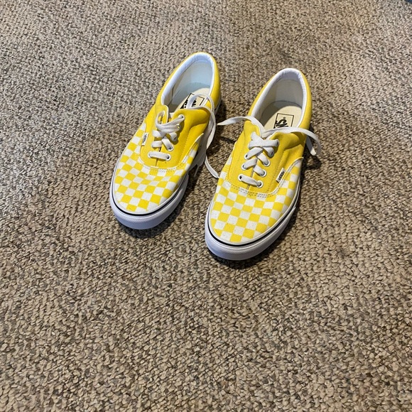 Vans - Picture 2 of 5